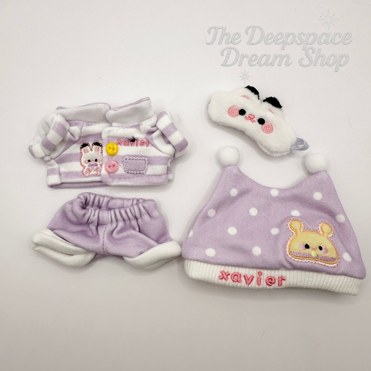 Fan-made Love and Deepspace 10 cm plushie doll wearing pajamas
