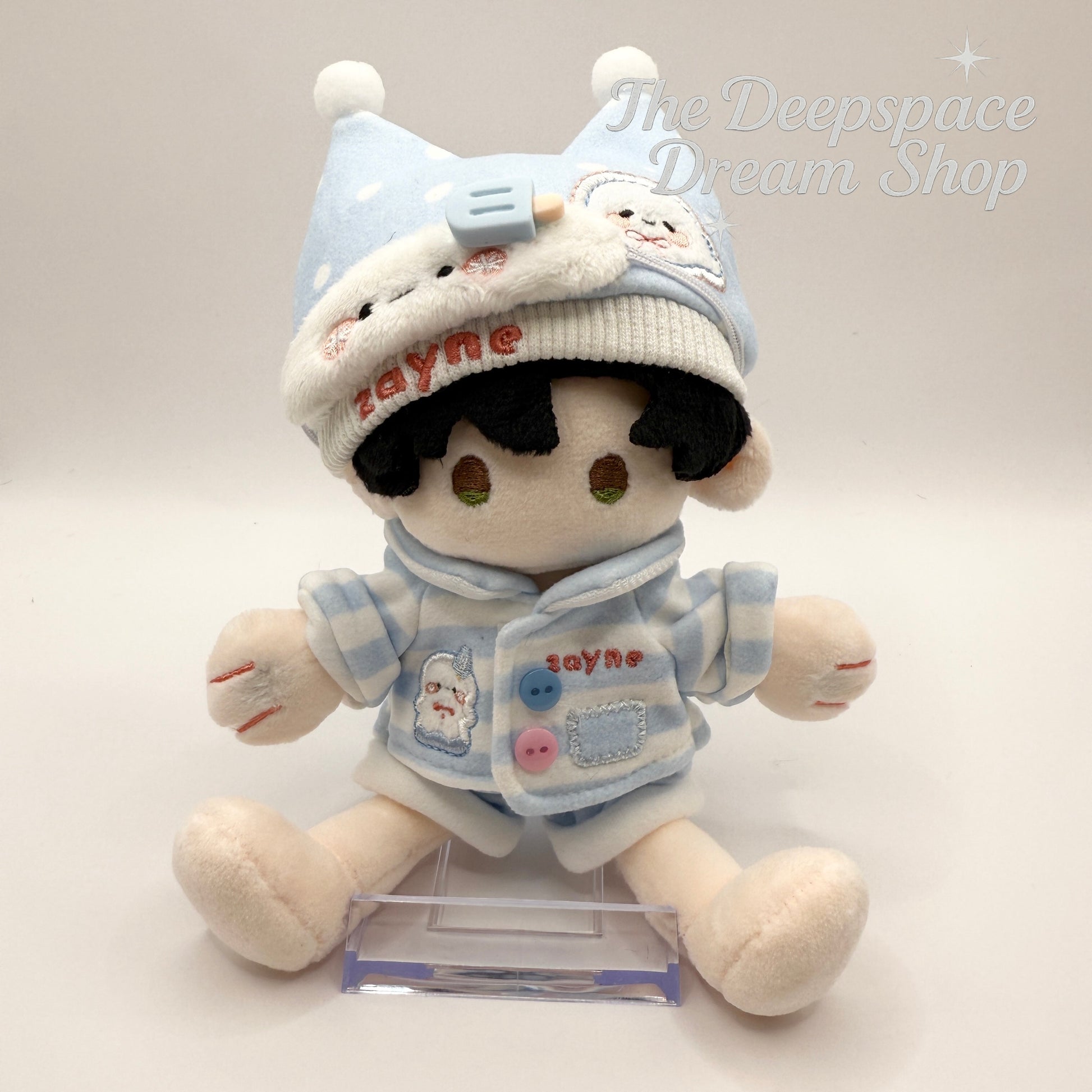 Fan-made Love and Deepspace 10 cm plushie doll wearing pajamas