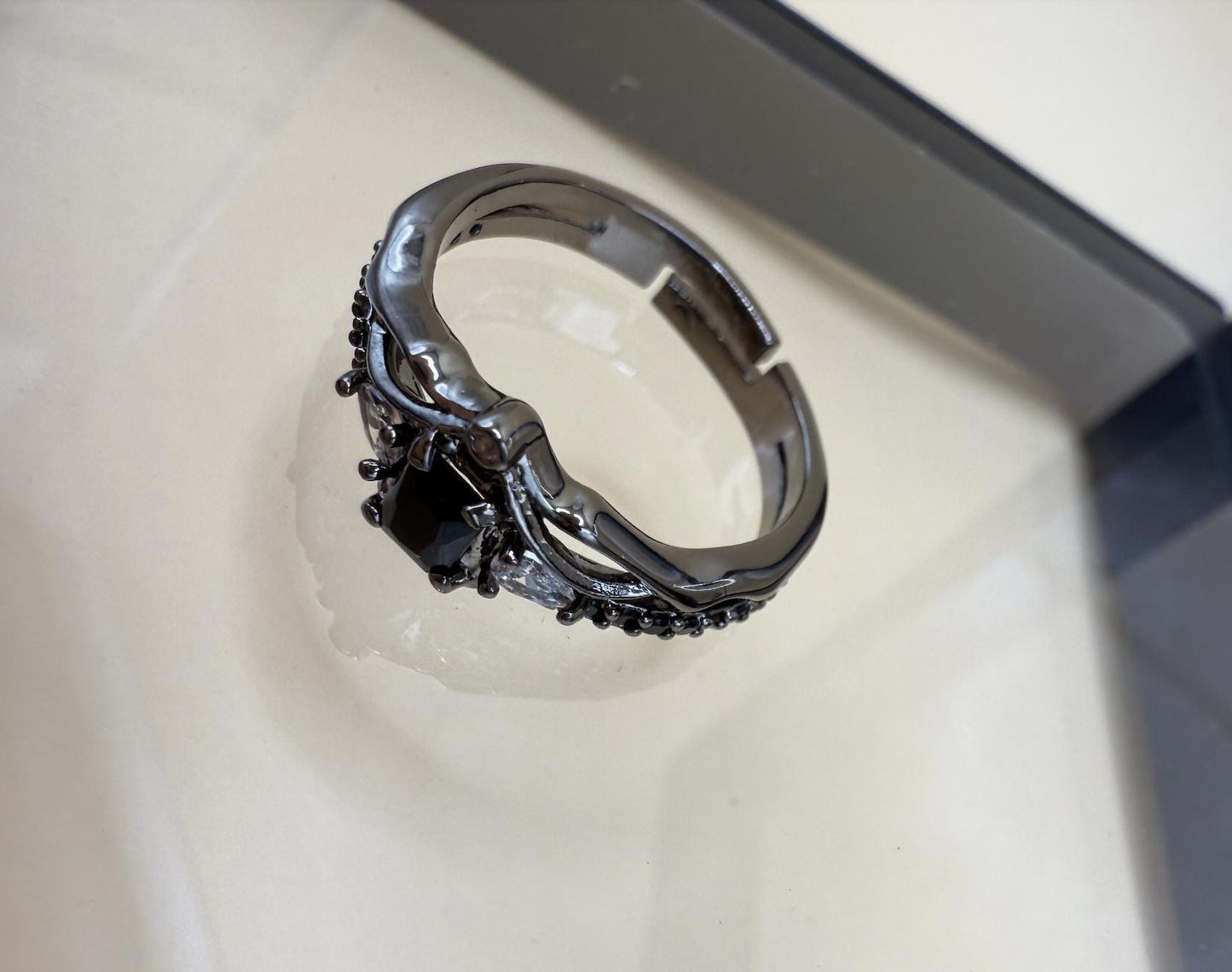 Sylus | Zayne | Xavier  * Love and Deepspace*  100 Affinity Rings - Adjustable